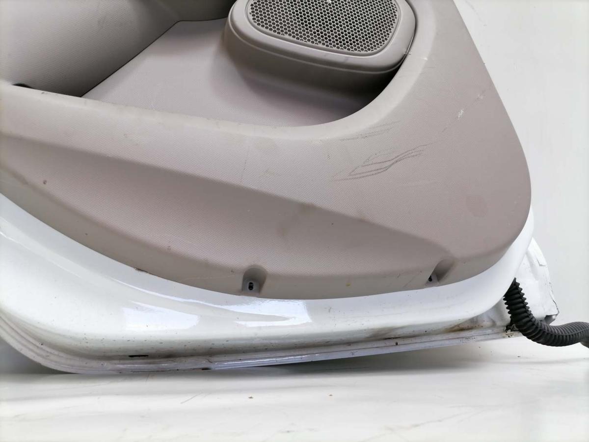 Renault Zoe original Tür hinten links TEQNC Weiß Bj.2017